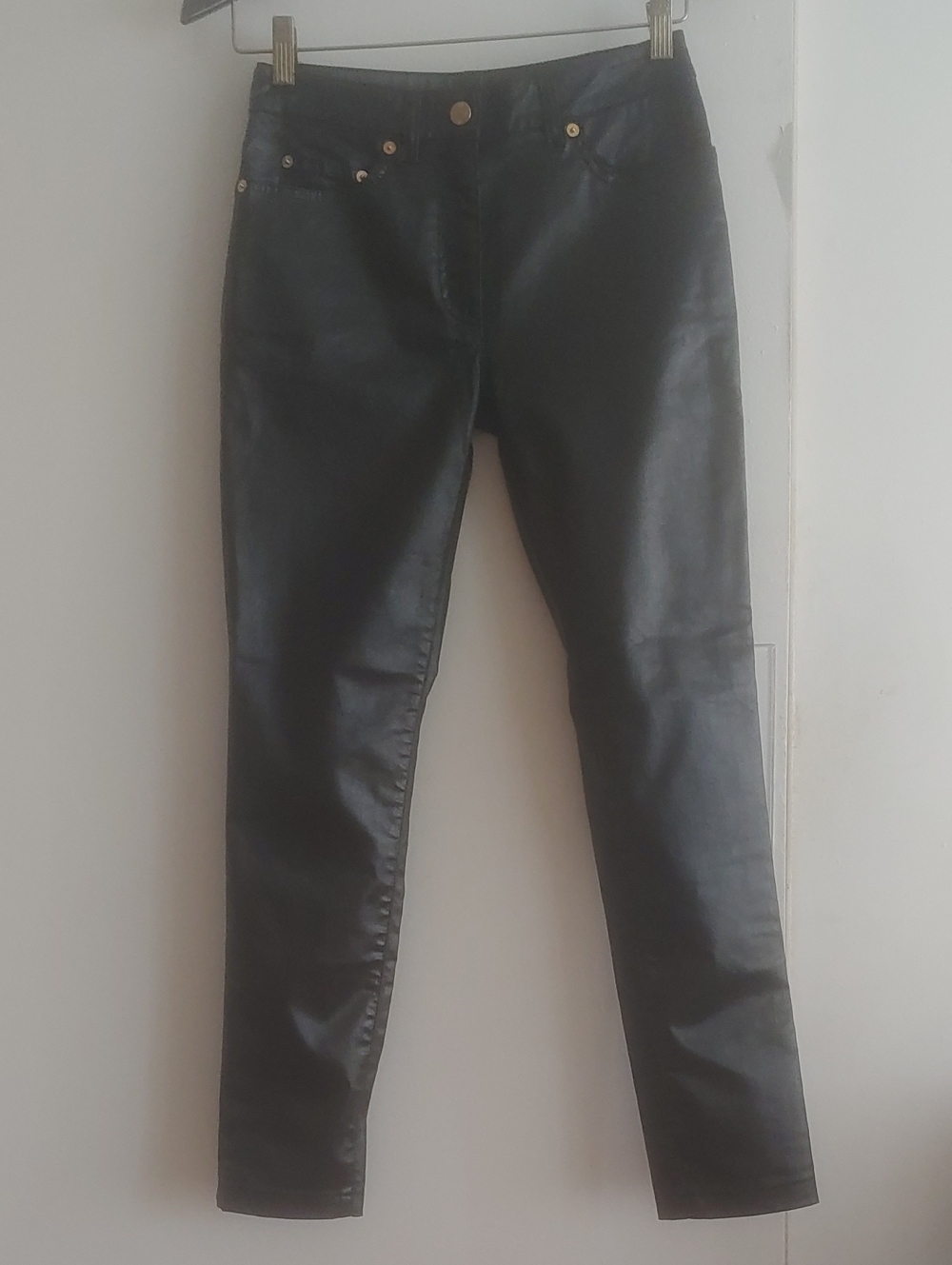 Women’s Black Coated Skinny Jeans - Classic Sleek Style
